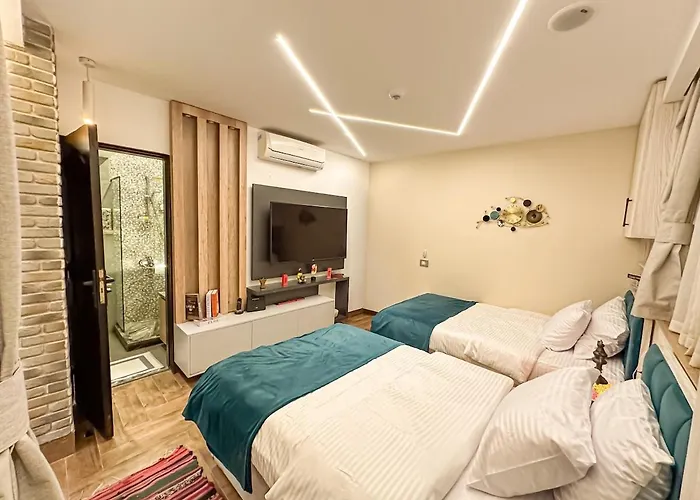 Relaxing Room With A Rooftop